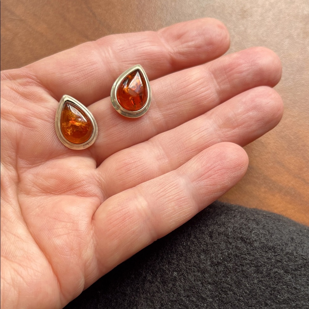 Amber Teardrop Earrings in Silver Setting
